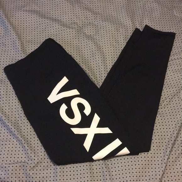 [Sold] VS Sport VSX Knockout tights - Picture 2 of 7